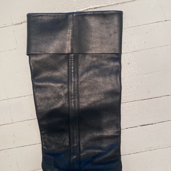 Sigerson Morrison leather black leather boots. - Picture 2 of 8